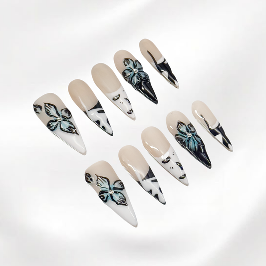 Black & White Whimsy(A0006)